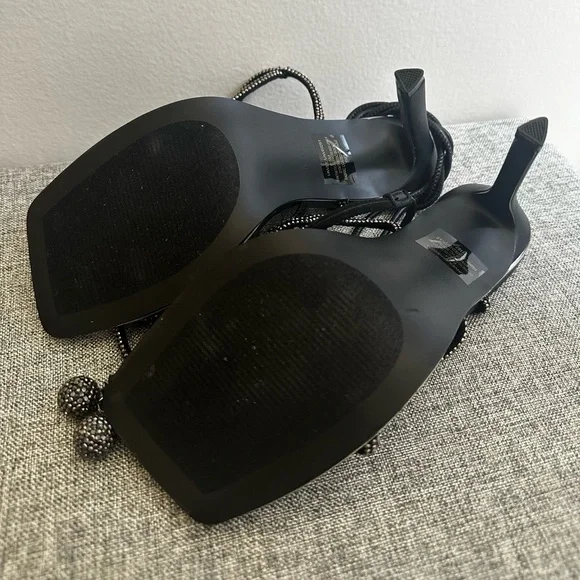 Steve Madden Unveil Wrap Heels - Black Size 6.5 - LIKE NEW - Picture 5 of 7